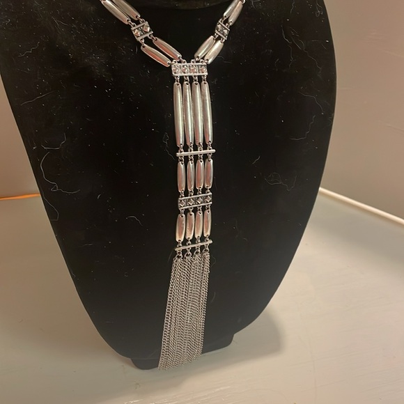 Vintage Forever 21 24” mixed metal silver tone tassel necklace w/3.5” extender - Picture 3 of 12